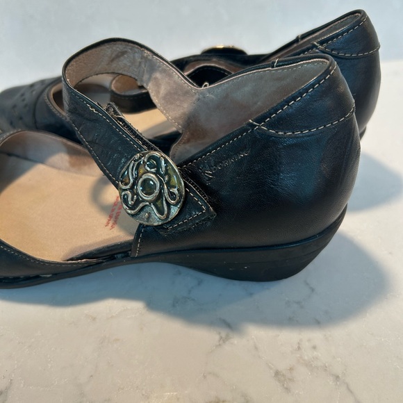 Dorking Mary Janes by Fluchos Size 39 - Picture 6 of 10